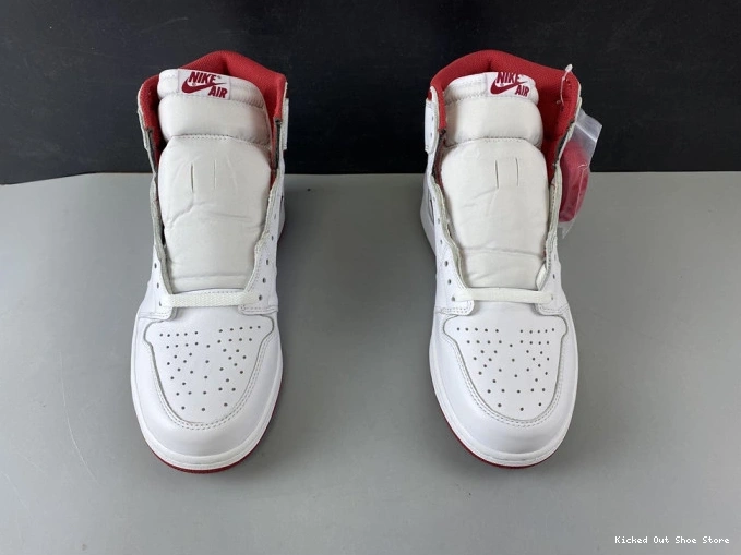 Kick Theory Retro 555088-103 Air (2017) 1 Red Metallic Jordan 0814